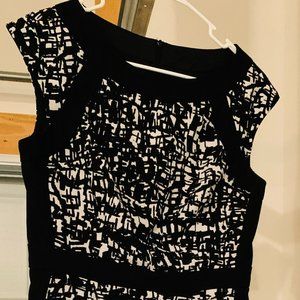 MAGGY LONDON CASUAL DRESS SIZE 8